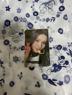 TWICE サナ　be@rbrick ベアブリック トレカ