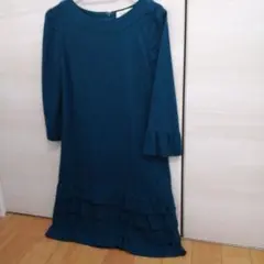 グリーン ワンピース フリル