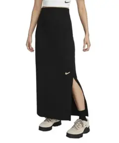 nikeスカート