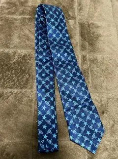 Item thumbnail for item 3af55c3a-dfef-4a86-bff6-99f28f2df214