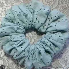 1点のみ☆新生地☆ハンドメイドシフォンレース重ねシュシュ - メルカリ