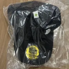 メタモン　ロゴ付き 黒 キャップ