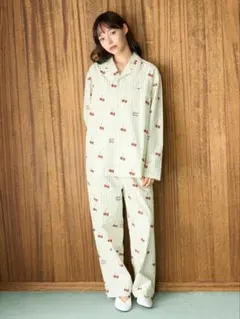 Item thumbnail for item cca116f3-03f4-41be-a28d-eab32e8cda05