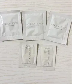 ADDICTION TOKYO クレンジング メイクアップベースのサムネイル