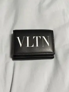 VALENTINO VLTN 三つ折り財布のサムネイル