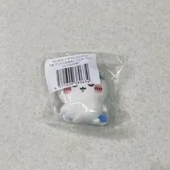 ちいかわ ハチワレだらけくじ E賞 ぬいぐるみバッジ いつもの姿