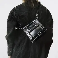 ZARA スタッズ　ショルダーバッグ