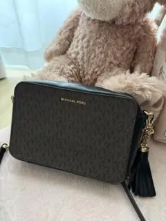 MICHAEL KORS モノグラム MK シグネチャー ショルダーバッグ