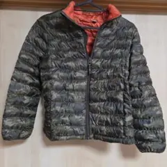 ユニクロ キッズ 140 ダウンジャケット 迷彩 カモフラ