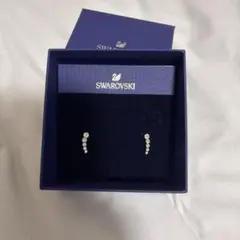 SWAROVSKI ピアス