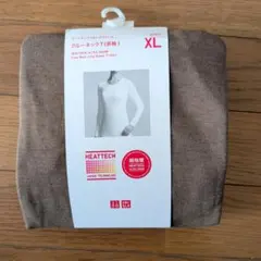 ユニクロ　ヒートテックウルトラウォームクルーネックT
