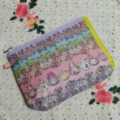 ふっくらファスナーポーチ　ピンク　ハンドメイド　ジョリーフルール