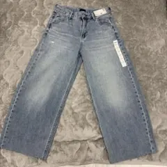 【新品】UNIQLO バギーカーブジーンズ