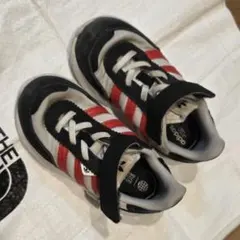 adidas キッズ スニーカー 14cm