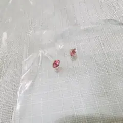 ピンク クリスタルスタッドピアス