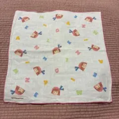 マドレーヌちゃん　ガーゼハンカチ　ピンク　未使用品のサムネイル