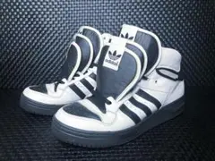 adidas ジェレミースコット スリータン　JEREMY SCOTT