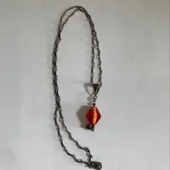 赤・オレンジ色ダイヤモンド型ペンダントネックレス アンティーク