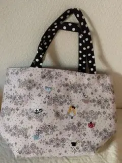 Item thumbnail for item 64cb4d59-5b53-4f23-9f6d-bd5ce92ef805