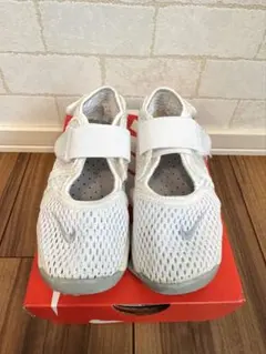 【takerutomi 様専用】Nike リトルリフト ホワイト 15センチ