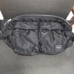 g*t様 GOODENOUGH×PORTER　ダブルネーム　ボディバッグ　タンカ GOODENOUGH×PORTER ダブルネーム ボディバッグ タンカー - メルカリ