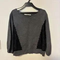 美品　AuieF グレー Vネック ニット 長袖