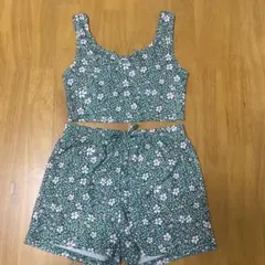 SHEIN キッズ　花柄セットアップ　size134cm