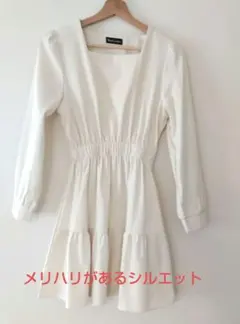 ミニワンピース 長袖 膝上 Aライン ティアード フレア パフスリーブ　中厚手