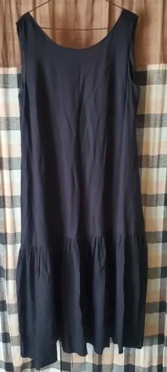 黒 ノースリーブ マキシワンピース　３Ｌ 大きいサイズ　トールサイズ