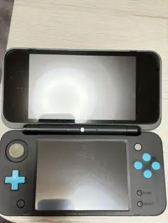 【商品名】 Newニンテンドー2DS LL ブラック×ターコイズ