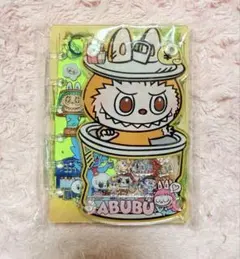 ラブブ　バインダー　シール帳　Labubu A7 シャカシャカ