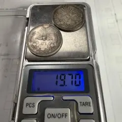 明治三十七年 一圓銀貨 龍 大型硬貨 - メルカリ