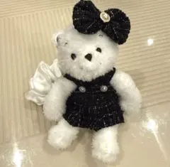 Item thumbnail for item b08b2aba-d1f3-4bc8-b481-90dd8fc39765