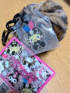 サンリオキャラクターズ　ギャルらぴ♡ファーチャーム（ウサハナ）