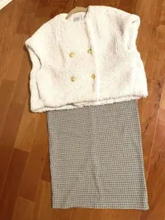 ヘリンボン柄タイト　スカート