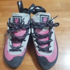 Item thumbnail for item df6ea126-d5cd-476e-ab67-98a057f8538a