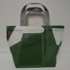 Item thumbnail for item 8a755939-0467-462e-9981-5ffb5379d161