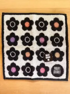 MARY QUANT マリークヮント ハンカチ タオル 新品未使用です。のサムネイル