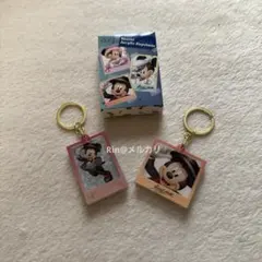 ミッキー　シークレットアクリルキーホルダー　2個セット