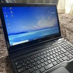 富士通　ノートパソコン　 LIFEBOOK AH45/K FMVA45KB2