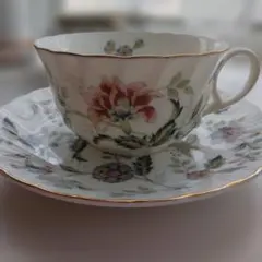 エクシードボーン花柄カップとソーサー 陶器製1客