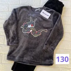 ポケモン　パジャマ　サイズ130㎝　ブラックレックウザ　フリース