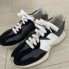 New Balance スニーカー U327 BLACK（FE）のサムネイル