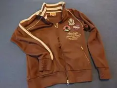 Item thumbnail for item e84c18bc-4040-48d9-9789-5f50a9c75323