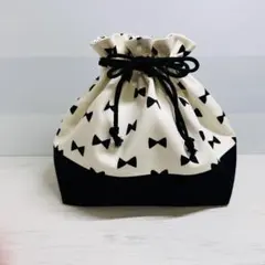 お弁当袋　リボン　ハンドメイド　巾着袋　モノトーン　【1825】