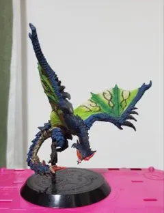 モンスター・ハンター リオレウス亜種 ガレージキット　フィギュア 予約)(W_3517)モンスターハンター リオレウス (未組立 ガレージ