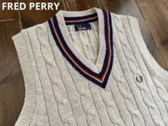 美品! Fred Perry フレッドぺリー Vネックベスト ニット アイビー