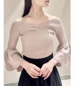 snidel スナイデル ベルスリーブニットトップス