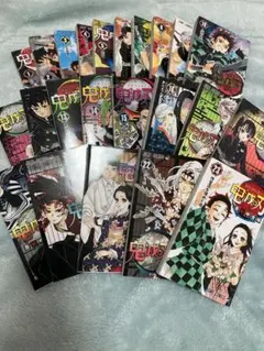 鬼滅の刃　1〜23巻まとめ売り➕特典付き　漫画