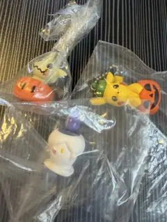 【新品未開封】ポケモン フィギュア 3点セットハロウィン仕様とPUTITTO